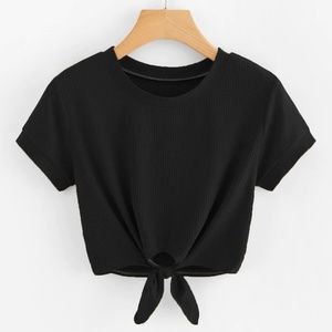 Black Ribbed Crop-Top